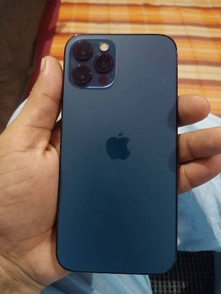 i phone 12 pro 128GB 3