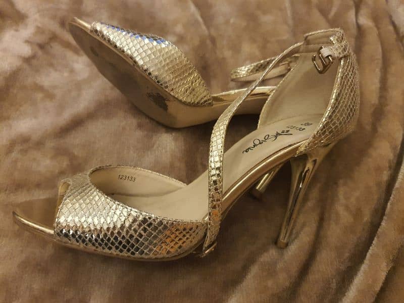 ladies Shoes for sale 10