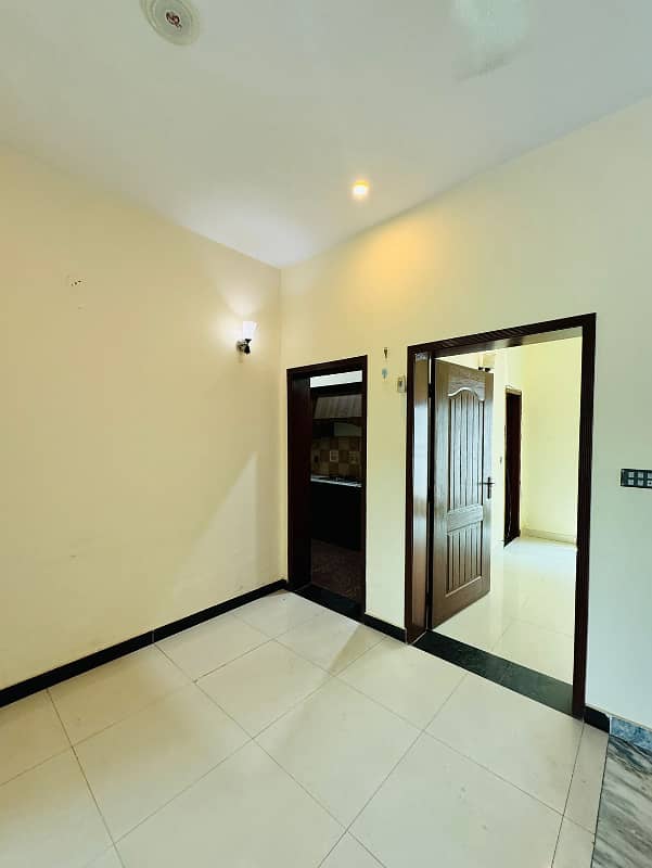 5 Marla Low Price Used House Available For Sale Gardenia Black Bahria Town Lahore 2