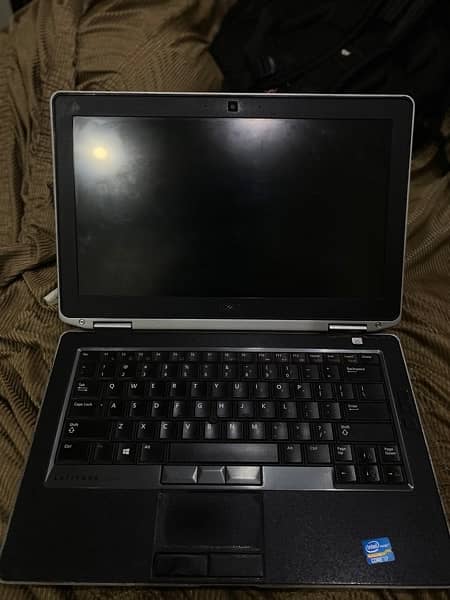 Dell Latitude core i7 3rd gen| E6330 (8/10) condition FAST LAPTOP 3