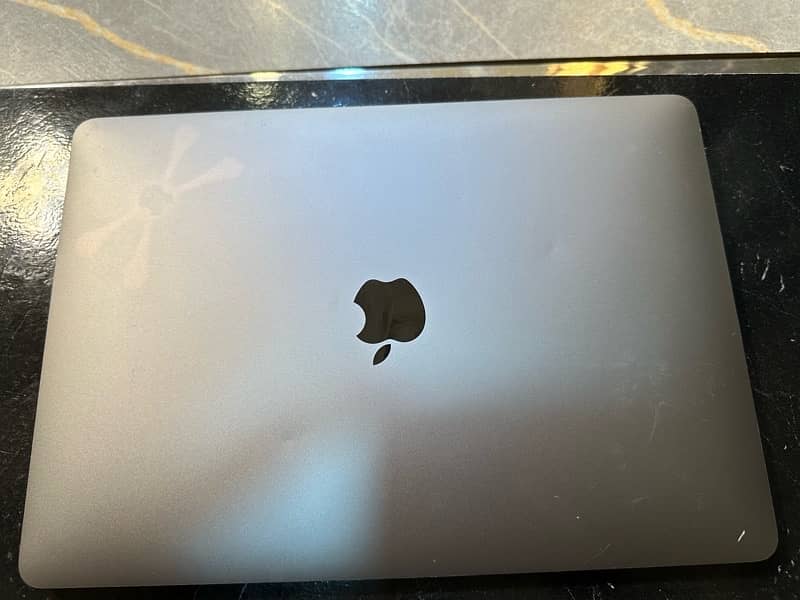 macbook air 2019 4