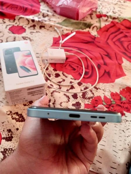 Xiaomi Redmi note 12 is very good condition for sale 5