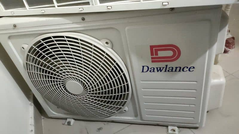 1.5 Tonn Dawlance Mega T 3 DC inverter (Heat & Cool) 1