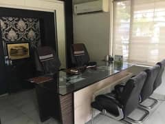 Chance Deal : 1500 Sqft Huge & Spacious Office With Lift, Car Parking At Low Price 0