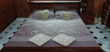 King size bed Set 0