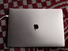 MacBook