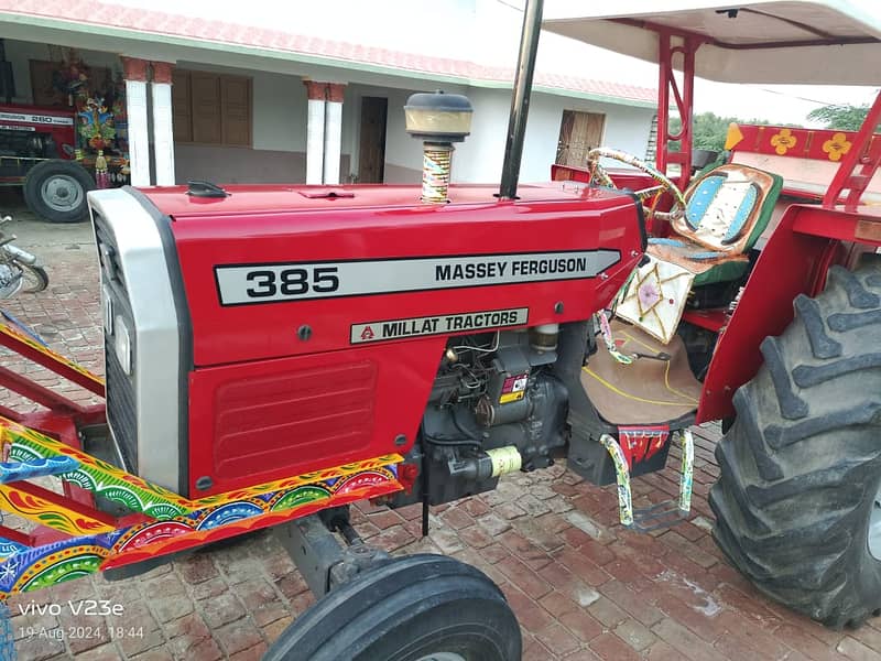 tractor Massey Ferguson tractor 385 model 2016 2