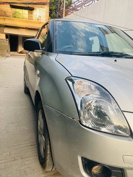 Suzuki Swift DLX Automatic 2018(2019 Registered) 2