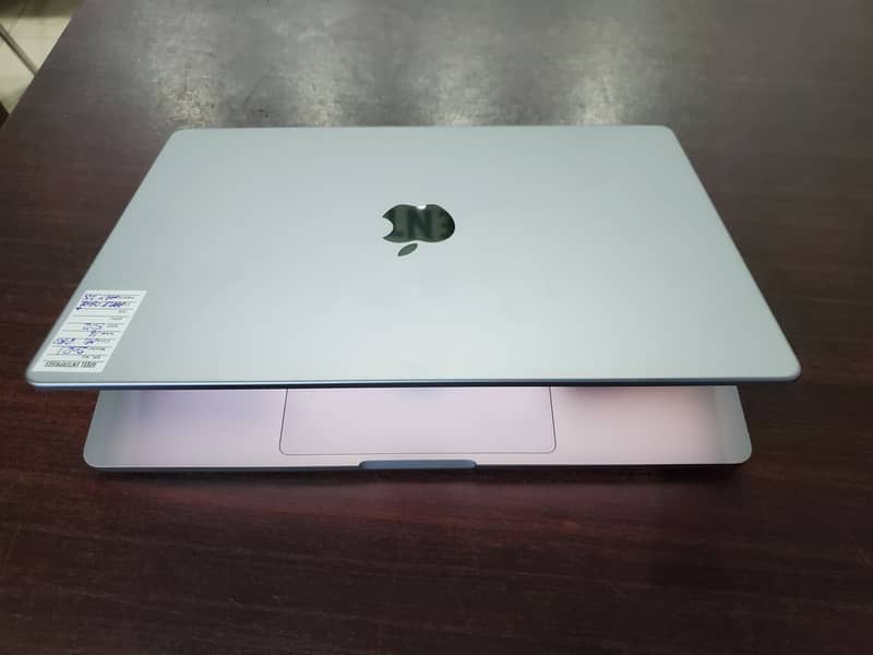 MACBOOK M1 PRO 14" 16GB RAM 512GB SSD 5