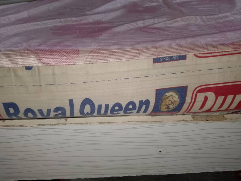 Dura royal queen mattress bilkul ok mattress he 5