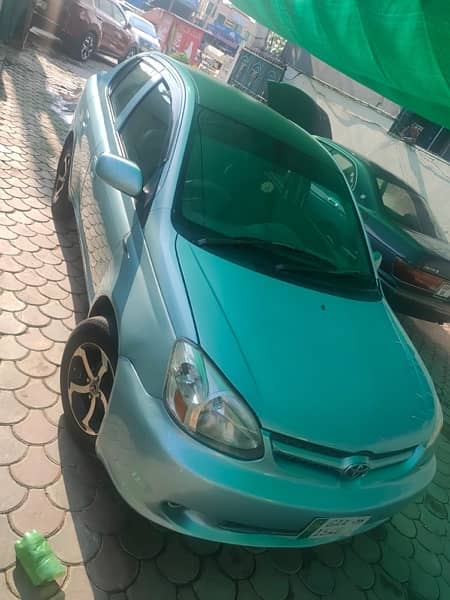 Toyota Platz 2004 2