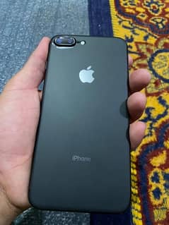 iPhone 8 Plus