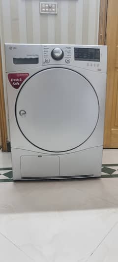 Immaculate condition very rarely used LG dryer 0