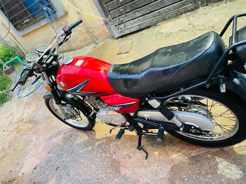 suzuki GS 150cc self start 7