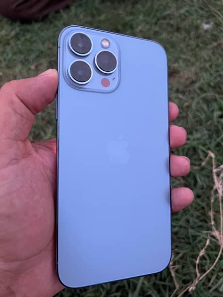 I am sale iPhone 13pro max 128gb jv nan pta waterproof 1