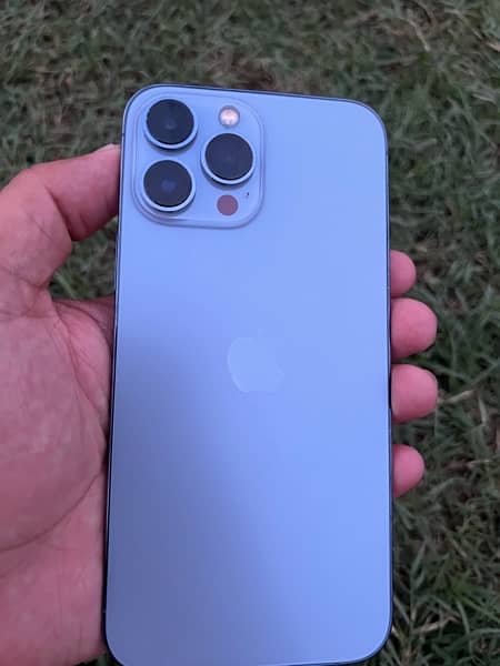 I am sale iPhone 13pro max 128gb jv nan pta waterproof 7