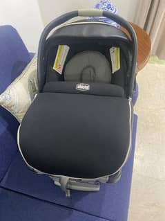 car seat + carry cot 0