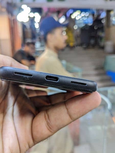 Google pixel 4 6/64 Dual sim PTA approved 4