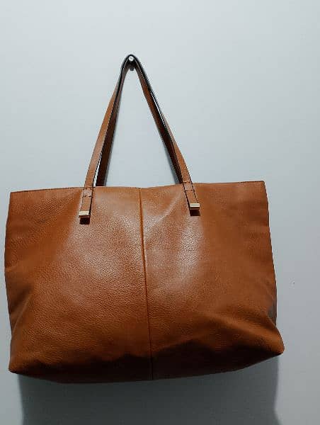 HAND BAG 1