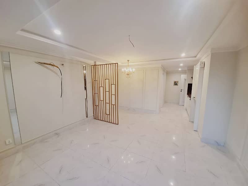 Luxurious 10 Marla Brand New House with Mosque and Park Views - Ideal for Executive Families! 19