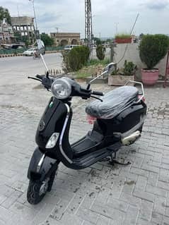 Raamza Scooty model 2024 only 15 days use