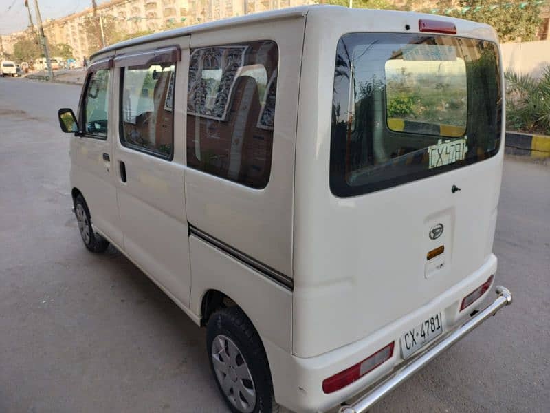 Daihatsu Hijet 2012 5