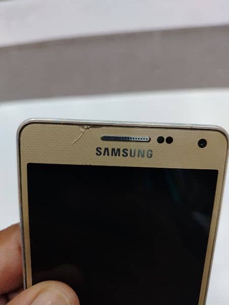 Samsung A5 2016 7