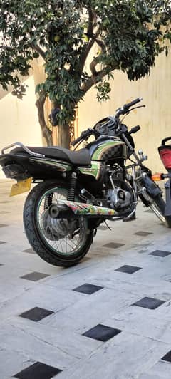 Honda CG 125 Deluxe 2013