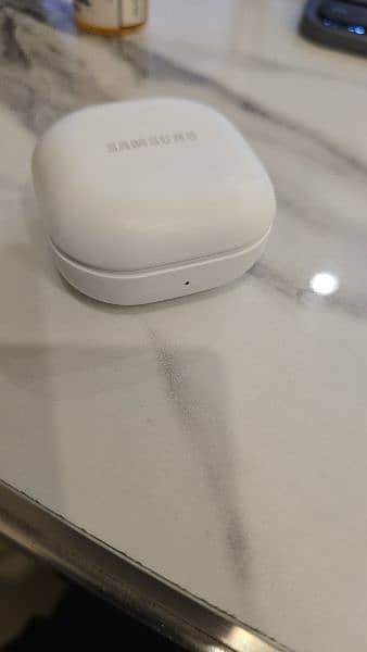 Samsung Galaxy buds pro 2 1