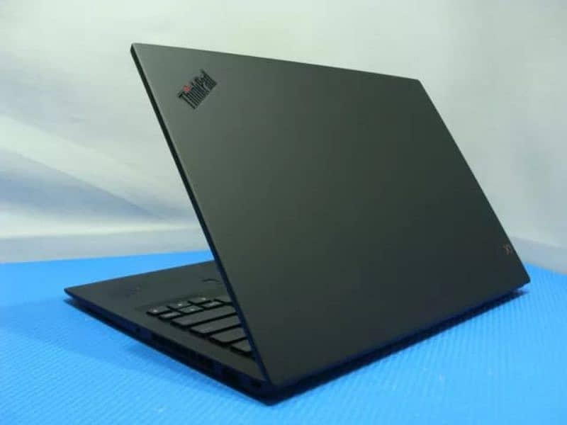 #Lenovo thinkpad x1 Carbon Ultra Slimmest
Intel core i5- 8th Gen 3