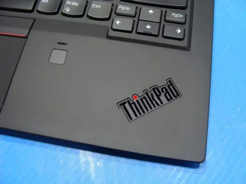 #Lenovo thinkpad x1 Carbon Ultra Slimmest
Intel core i5- 8th Gen 6