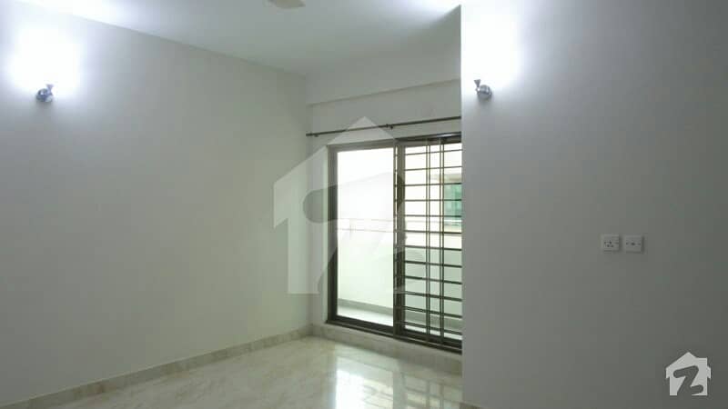 3 Bed Flat For Rent Askari 11 Lahore 21