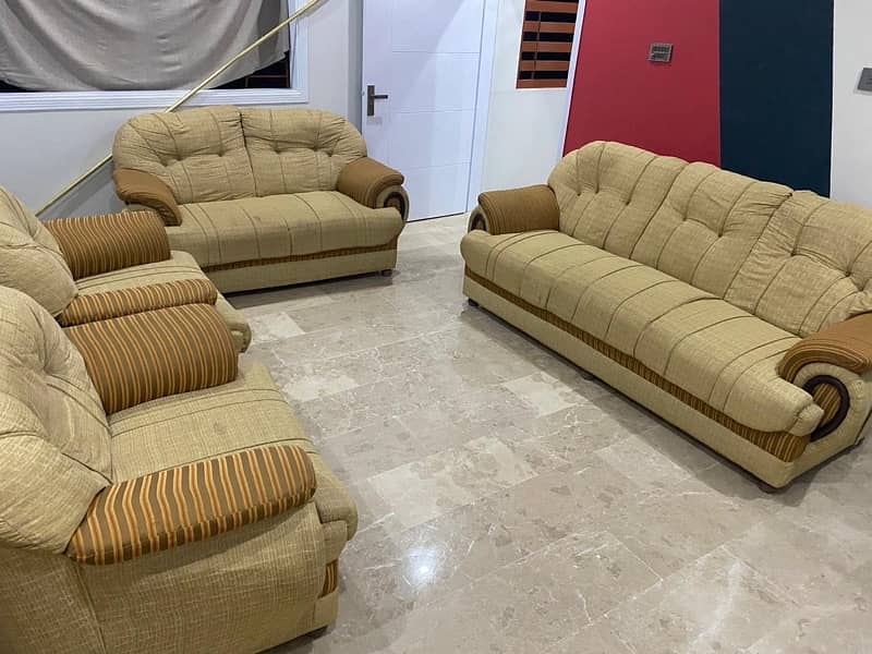 7 seater sofa set mint condition 1