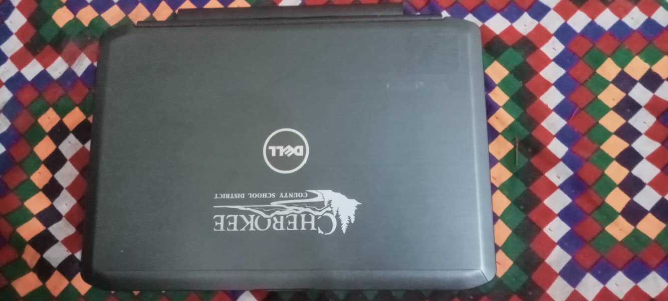 Dell used laptop available for sale . Condition is very good . 4