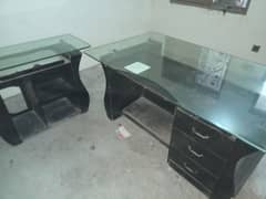 Pack of Two office tables in good condition 0