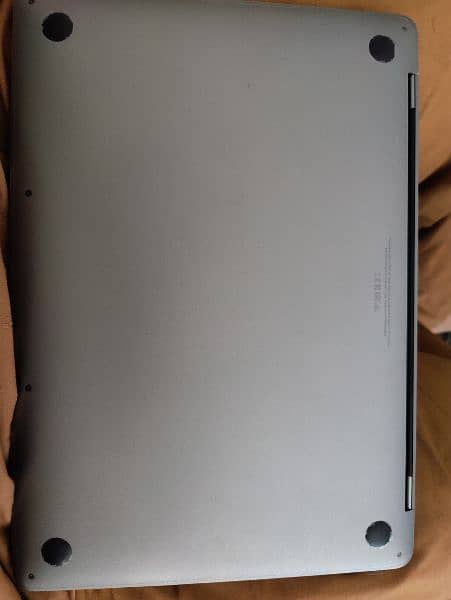 apple MacBook pro m1 8/512gb 10/9.5 condition 8