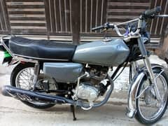 honda 125 bike sb orginal sman available hai urgent sale hai