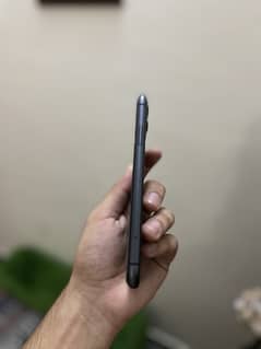 iphone 11 black colour