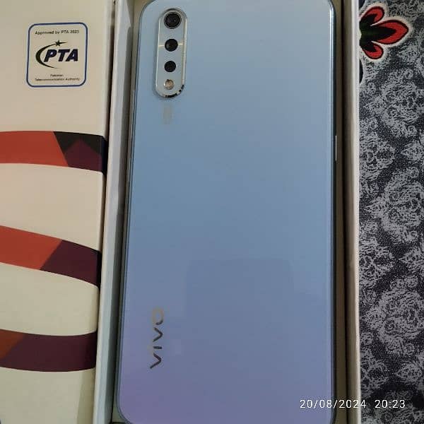 Vivo S1   8 Ram   256 memory original panel fingerprint working. 3