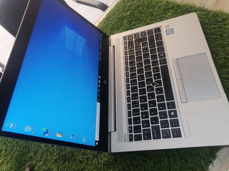 Hp 840 G6 i5 8th gen with Hp new logo 2