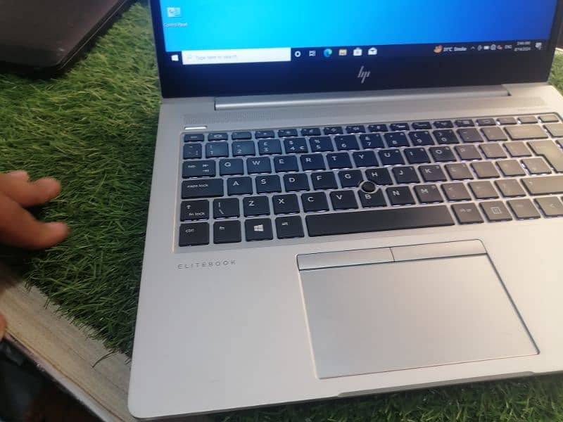 Hp 840 G6 i5 8th gen with Hp new logo 5