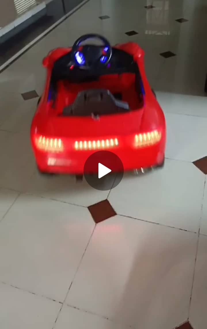 Remote Car for kids 2 x motor with remote 4