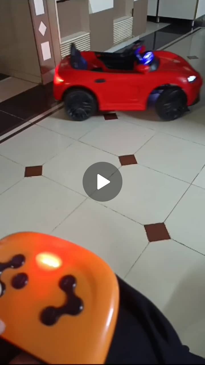 Remote Car for kids 2 x motor with remote 5