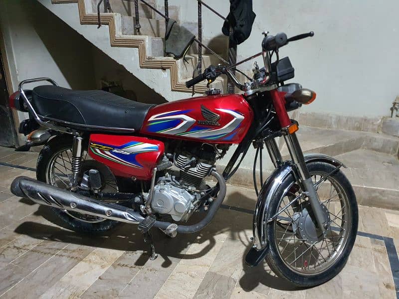 Honda CG 125 2022 Karachi Number 2