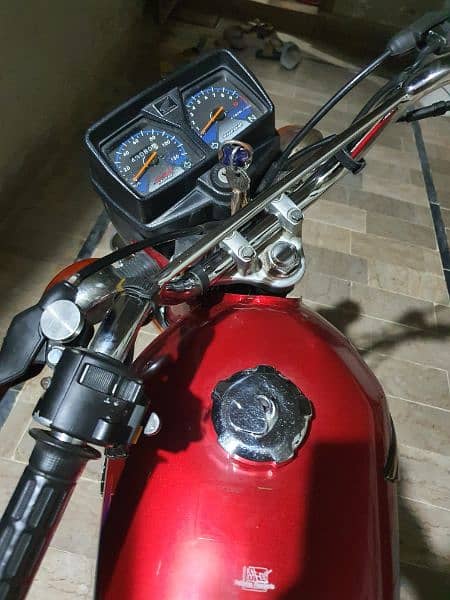 Honda CG 125 2022 Karachi Number 3