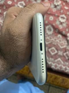 Iphone 11 Icloud lock 64gb read add then contact 0