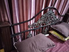 Double king size iron bed with mattress