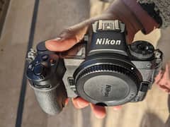 Nikon Z6 Full frame mirrorless with original battery and charger.