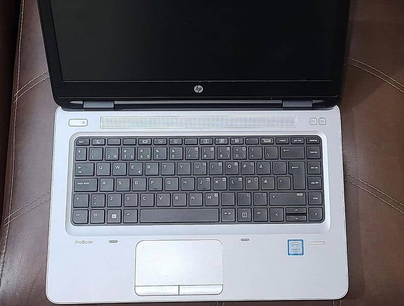 AOA TO EVERYONE. . 

-HP Probook (640 G3)
-CORE I5 7th Generation 10