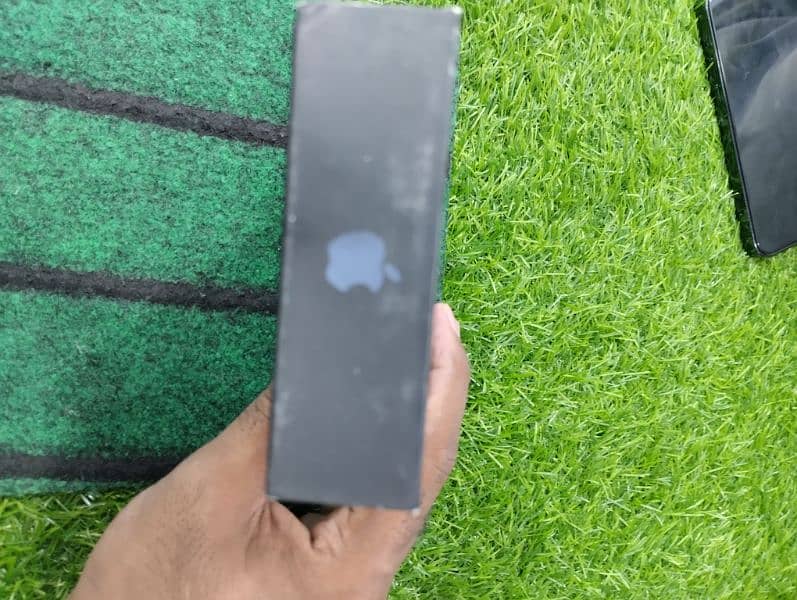 iPhone 12pro factory unlock 128gb 6